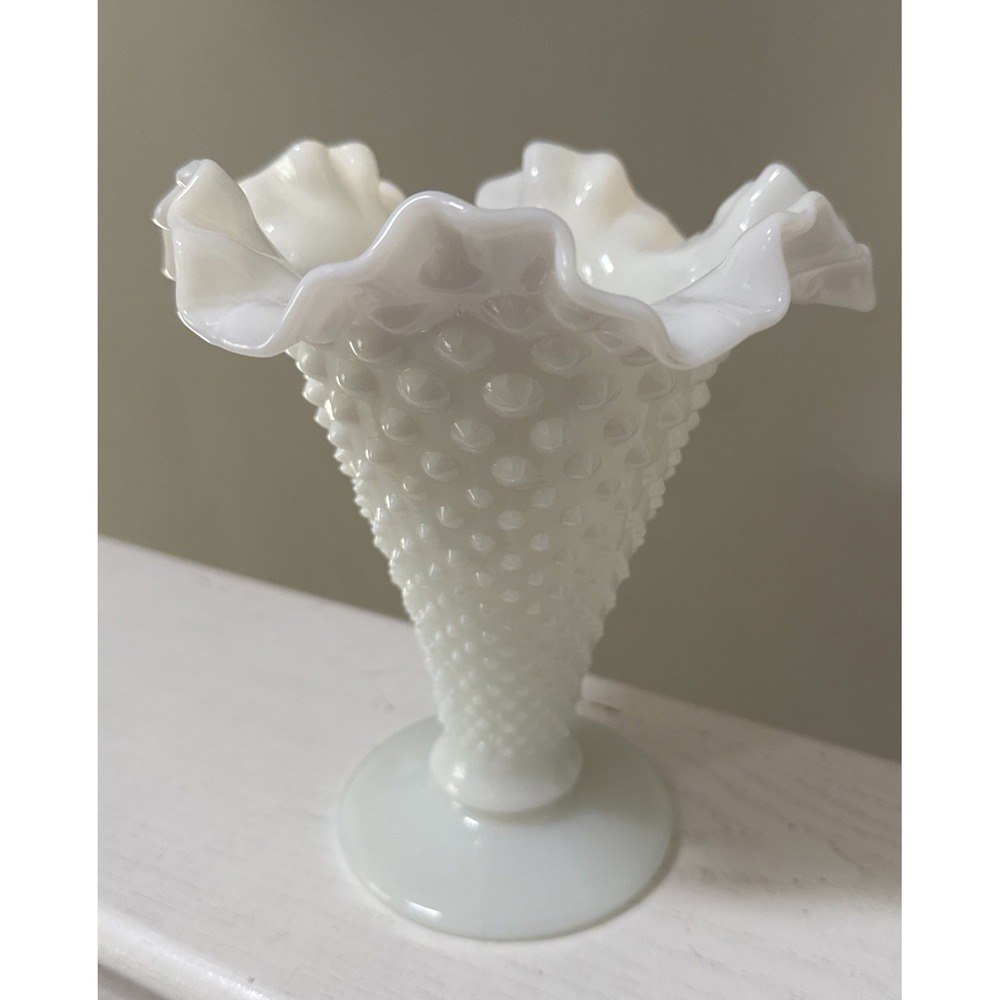 Vintage Fenton White Milk Glass Hobnail Ruffled Edge Trumpet Vase 7.5"